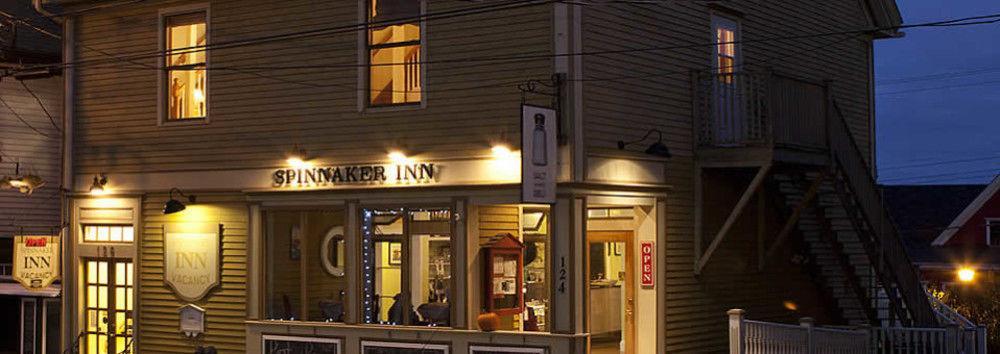 Salt Shaker Deli & Inn Lunenburg Exterior photo